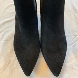 Like New Suede Clark booties with kitten heel.
